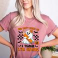 You Can't Scare Me I Teach 6th Grade Retro Teacher Halloween Women's Heather T-Shirt Heather Mauve