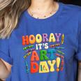 Back To School Hooray It's Art Day Art Teacher Artist Women's Heather T-Shirt Heather True Royal
