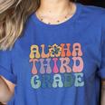 Retro Aloha Third Grade Teacher Summer Vacation Beach Hawaii Women's Heather T-Shirt Heather True Royal