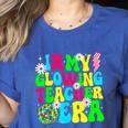 Retro Groovy In My Glowing Teacher Era Happy Teacher's Day Women's Heather T-Shirt Heather True Royal Retro Groovy In My Glowing Teacher Era Happy Teacher's Day Women's Heather T-Shirt Heather True Royal
