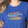 Spanish Teacher Dual Language Bilingual Teacher Cute Preppy Women's Heather T-Shirt Heather True Royal