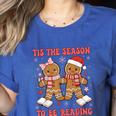 Tis The Season Reading Christmas Shirt Book Lovers Teacher Women's Heather T-Shirt Heather True Royal Tis The Season Reading Christmas Shirt Book Lovers Teacher Women's Heather T-Shirt Heather True Royal