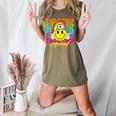 Field Trip Squad Groovy Field Day Smile Face Teacher Tie Dye Women's Heather T-Shirt Heather Olive