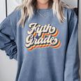 Retro Sunset Fifth Grade Teacher & Student Back To School Comfort Colors Sweatshirt Blue Jean Retro Sunset Fifth Grade Teacher & Student Back To School Comfort Colors Sweatshirt Blue Jean