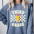 Retro Third Grade Teacher Lightning Bolt Pencil Teacher Kids Comfort Colors Sweatshirt Blue Jean Retro Third Grade Teacher Lightning Bolt Pencil Teacher Kids Comfort Colors Sweatshirt Blue Jean