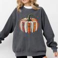 Halloween Teacher Librarians Fall Book Pumpkin Retro Reading Comfort Colors Sweatshirt Pepper