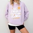 SÉ AMABLE Be Kind Bilingual Teacher Maestra Spanish Teacher Comfort Colors Sweatshirt Orchid SÉ AMABLE Be Kind Bilingual Teacher Maestra Spanish Teacher Comfort Colors Sweatshirt Orchid