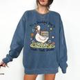 Cute Goose It's A Beautiful Day To Teach 1st Grade Teacher Comfort Colors Sweatshirt Denim Cute Goose It's A Beautiful Day To Teach 1st Grade Teacher Comfort Colors Sweatshirt Denim