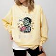 Teachers Love Brains Tee-Shirt Men Women Halloween Teacher Comfort Colors Sweatshirt Butter