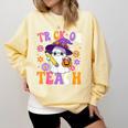 Trick Or Teach Teacher Ghost Teaching Fun Halloween Teacher Comfort Colors Sweatshirt Butter