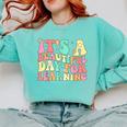 It's Beautiful Day For Learning Retro Teacher Students Women Comfort Colors Sweatshirt Chalky Mint