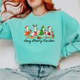 Very Merry Teacher Christmas Goose Silly Holiday Party Comfort Colors Sweatshirt Chalky Mint