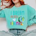 Multilingual Teacher In Dos Idiomas Linguist Language Comfort Colors Sweatshirt Chalky Mint