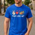 Art Teacher Peace Love Art For Artists And Painters Men's Casual T-Shirt Royal Blue Art Teacher Peace Love Art For Artists And Painters Men's Casual T-Shirt Royal Blue