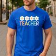 Groovy Teacher Cute Daisy Flower Retro Back To School Men's Casual T-Shirt Royal Blue