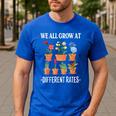 We All Grow At Different Rates Back To School Teacher Men's Casual T-Shirt Royal Blue