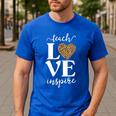 Love Leopard Print Teacher Cheetah School Inspire Teach Men's Casual T-Shirt Royal Blue