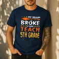 My Broom Broke So Now I Teach 5th Grade Halloween Teacher Men's Casual T-Shirt Navy My Broom Broke So Now I Teach 5th Grade Halloween Teacher Men's Casual T-Shirt Navy