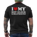 Ich Liebe Meine Heiße Ältere Freundin Ich Liebe Meine Heiße Freundin T-Shirt mit Rückendruck