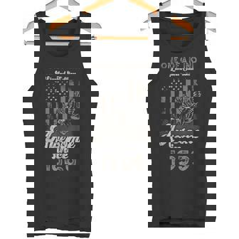1959年、アメリカ国旗、イーグル、67歳の誕生日、愛国的 タンクトップ - Kawaiitshirt