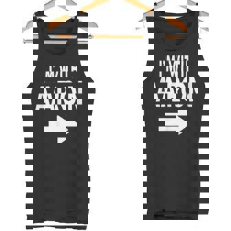 I'm With Aaron 名前 Aaron タンクトップ - Kawaiitshirt