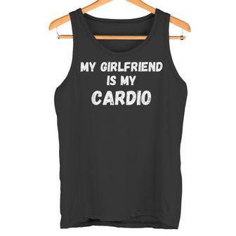Meine Freundin Ist Mein Cardio Lustige Fitness-Beziehung Gf Tank Top - Geschenkecke