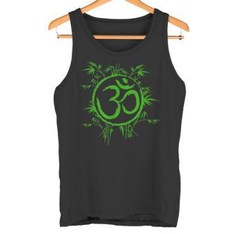 Om Zeichen Mit Bambus Natur Om Yoga Meditation Tank Top - Geschenkecke