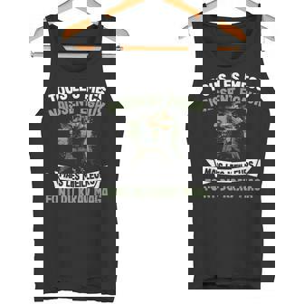 T Krav Maga Homme Les Mecs Naissent Egaux Kravmaga Fan Débardeur e - Cadeauxyz