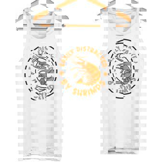 魚介類と海老に気を取られて 面白い海老 タンクトップ - Kawaiitshirt