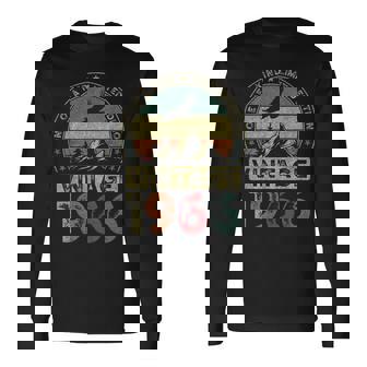 1966年ヴィンテージ、限定版、60歳の誕生日、60歳 長袖Tシャツ - Kawaiitshirt