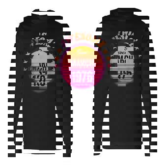 1976年3月から素晴らしい誕生日1976年3月ヴィンテージ。 長袖Tシャツ - Kawaiitshirt