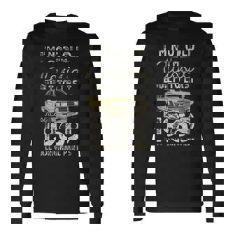57 歳の誕生日、1969 年以来、クラシックカー、57 歳 長袖Tシャツ - Kawaiitshirt