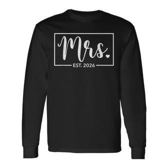 Mrs Est 2026 Just Married Honeymoon Wedding Long Sleeve T-Shirt - Thegiftio UK