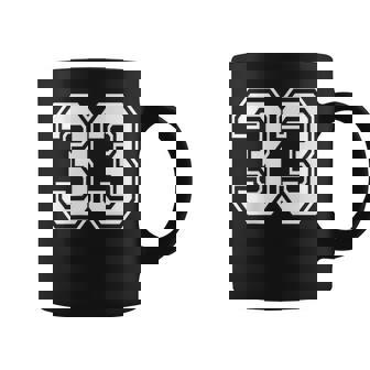 33番のスポーツスタイル。ホワイト。 コーヒーマグ - Kawaiitshirt
