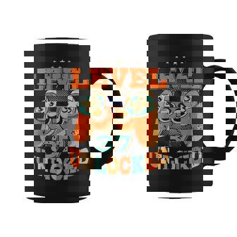 37歳の誕生日プレゼント 37歳 男性と女性、ビデオゲーム 1984年生まれ コーヒーマグ - Kawaiitshirt