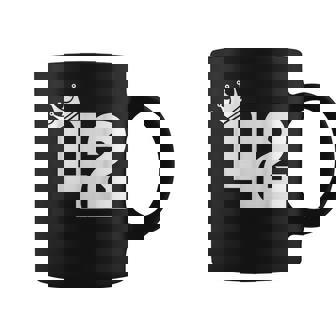 42 Cumpleaños Es Hombresintage Número 42 Con Corona Taza de café - Regaloses