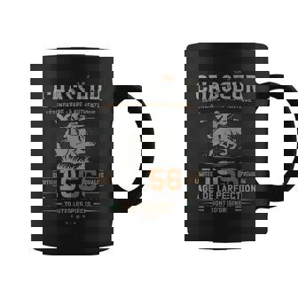 Chasseur Né En 1956 Anniversaire Humour Chasseanglier Tasse - Cadeauxyz