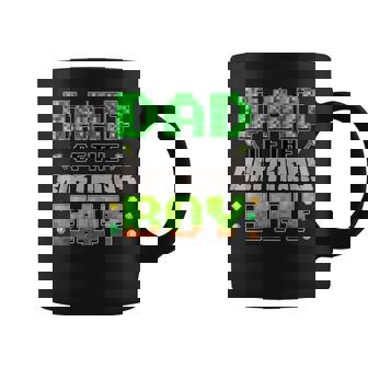 Dad Of The Birthday Boy Family Gaming Pixel Birthday Party Coffee Mug | Seseable FR