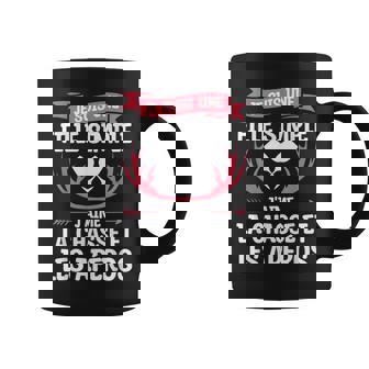 Jeuis Une Filleimple J'aime La Chasse Et Les Apéros Tasse - Cadeauxyz