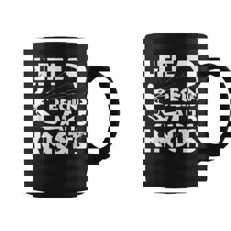 Life Begins At 15 Knots Kitesurfing Kiteboarding Surfing Coffee Mug | Mazezy