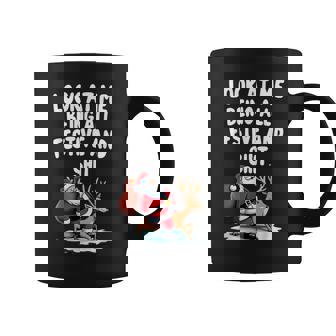 Mírameiendo Todo Festivo Y Mierda Navidad Humorística Taza de café - Regaloses