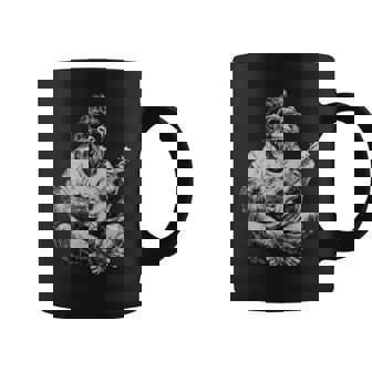 サングラス付きかわいいゴリラ ギタープレーヤー 面白いギタリスト コーヒーマグ - Kawaiitshirt