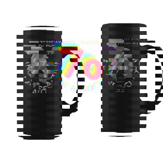 古希 同窓会 70歳 アラ古希 70歳誕生日 古希祝い 長寿 七色 70古希の集まり レインボーカラー 虹色 コーヒーマグ - Kawaiitshirt