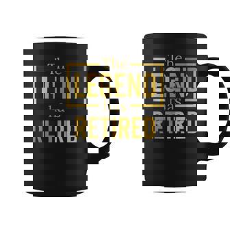 昔は同僚の定年退職祝いに、レジェンドと一緒に働いてた コーヒーマグ - Kawaiitshirt