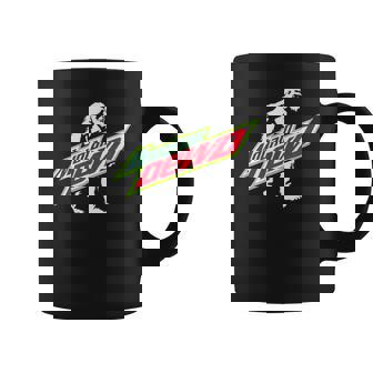 面白いビッグフットマウンテンデュードハイキングキャンプギフト コーヒーマグ - Kawaiitshirt