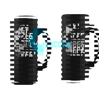 食べる、寝る、サッカーを繰り返す、面白いスポーツ、サッカー愛好家 コーヒーマグ - Kawaiitshirt