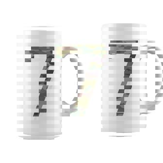 7 ジャージ ユニフォーム バーシティ スポーツ 迷彩 カモフラージュ 7Th コーヒーマグ - Kawaiitshirt