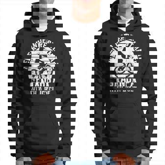 El Abuelo En Bicicleta Nuncaubestima Al Abuelo Con Una Bicicleta Sudadera - Regaloses