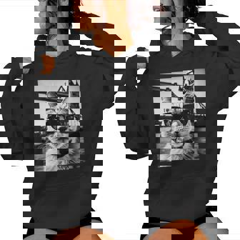 British Vacation And Cat Sightseeing In London Women's Hoodie | Mazezy