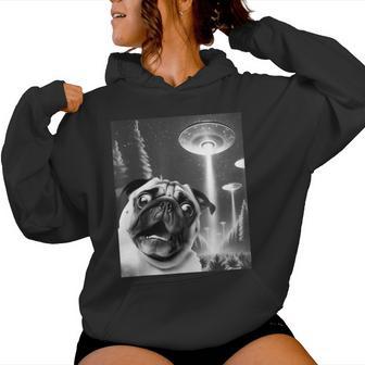 Pug Alien Ufo Taking A Selfie Dog Mom Dad Women Hoodie - Thegiftio UK